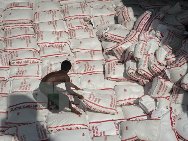 Exministro tailandés enfrenta demanda sobre programa de subsidio al arroz ảnh 1