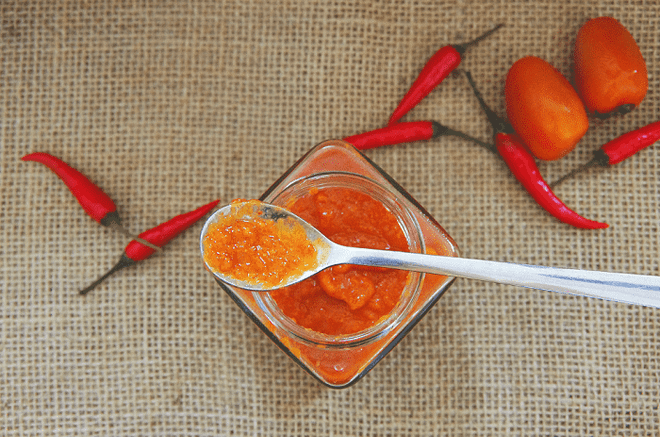 Chi Chuong: la famosa salsa de chile que hace las famosas delicias de la ciudad portuaria de Hai Phong ảnh 1 Chi Chuong: la famosa salsa de chile que hace las famosas delicias de la ciudad portuaria de Hai Phong ảnh 1