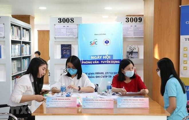 Se registra en Vietnam caída del desempleo y subempleo en primer semestre ảnh 1