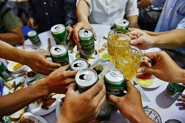 Vietnam ocupa tercer lugar en Asia en consumo de alcohol ảnh 1
