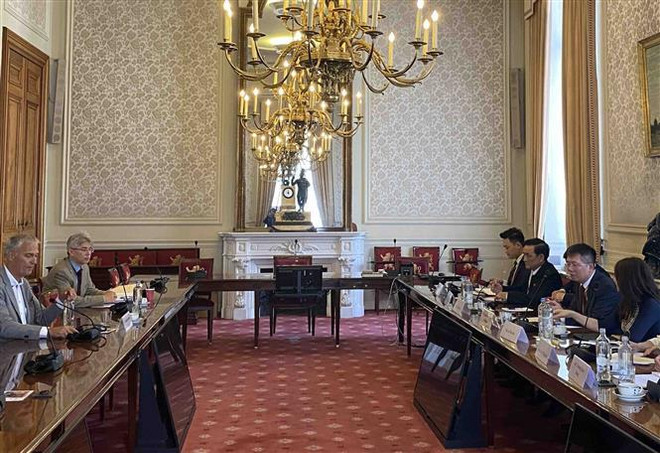 Robustecen cooperación legislativa entre Vietnam y Bélgica ảnh 1 Robustecen cooperación legislativa entre Vietnam y Bélgica ảnh 1