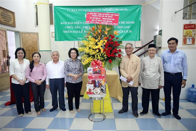 Felicitan a comunidad musulmana en Ciudad Ho Chi Minh por festival tradicional ảnh 1 Felicitan a comunidad musulmana en Ciudad Ho Chi Minh por festival tradicional ảnh 1
