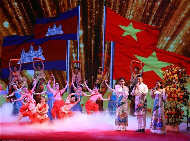 Celebran diversas actividades para conmemorar 55 aniversario de relaciones Vietnam-Camboya ảnh 1 Celebran diversas actividades para conmemorar 55 aniversario de relaciones Vietnam-Camboya ảnh 1
