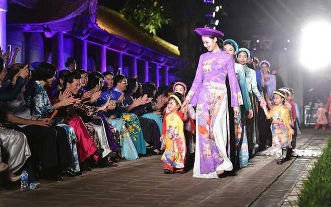 Destacarán valores de “Ao Dai” vietnamita mediante diversas actividades ảnh 1 Destacarán valores de “Ao Dai” vietnamita mediante diversas actividades ảnh 1