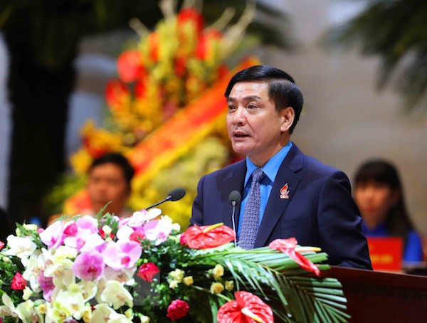 Dirigentes asisten a sesión solemne del XII Congreso Sindical de Vietnam ảnh 1 Dirigentes asisten a sesión solemne del XII Congreso Sindical de Vietnam ảnh 1