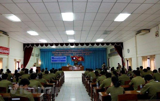 Abren curso de idioma vietnamita para funcionarios y jóvenes laosianos ảnh 1 Abren curso de idioma vietnamita para funcionarios y jóvenes laosianos ảnh 1