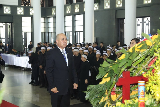 Mensajes de solidaridad siguen llegando a Vietnam por fallecimiento de presidente Dai Quang ảnh 1 Mensajes de solidaridad siguen llegando a Vietnam por fallecimiento de presidente Dai Quang ảnh 1