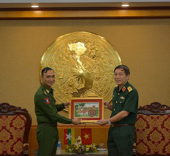 Vietnam y Myanmar impulsan cooperación militar mediante intercambios entre oficiales ảnh 1 Vietnam y Myanmar impulsan cooperación militar mediante intercambios entre oficiales ảnh 1