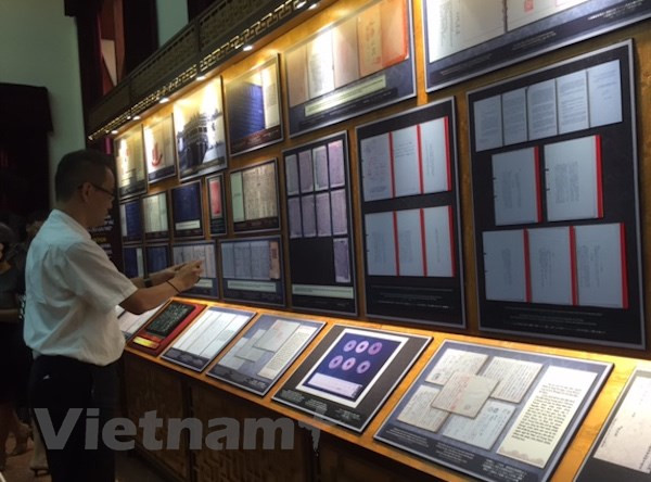 Inauguran exposición en línea sobre historia de cooperación Vietnam-Japón ảnh 1