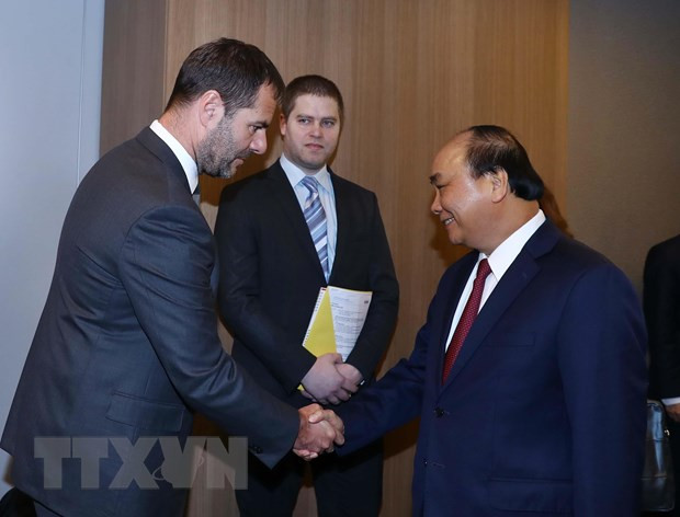 Insta primer ministro de Vietnam al aumento de las inversiones checas en su país ảnh 1 Insta primer ministro de Vietnam al aumento de las inversiones checas en su país ảnh 1