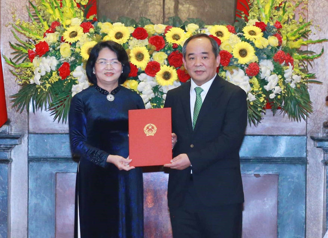 Proceden al relevo de Presidente de la Asamblea Nacional de Vietnam ảnh 3 Proceden al relevo de Presidente de la Asamblea Nacional de Vietnam ảnh 3