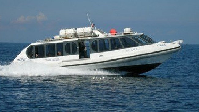 Estalla lancha rápida en Indonesia ảnh 1 Estalla lancha rápida en Indonesia ảnh 1