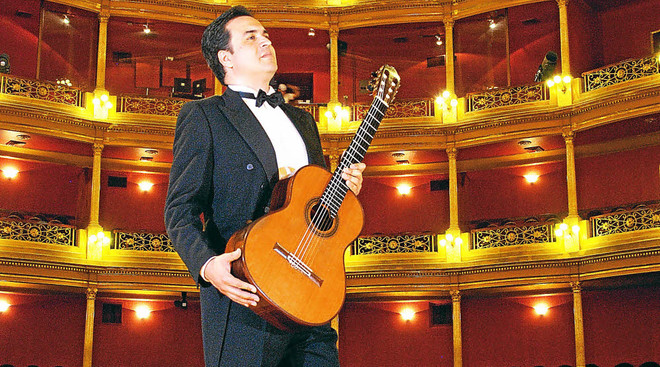 Sonará en Vietnam la guitarra de Mauricio Díaz Álvarez ảnh 1 Sonará en Vietnam la guitarra de Mauricio Díaz Álvarez ảnh 1