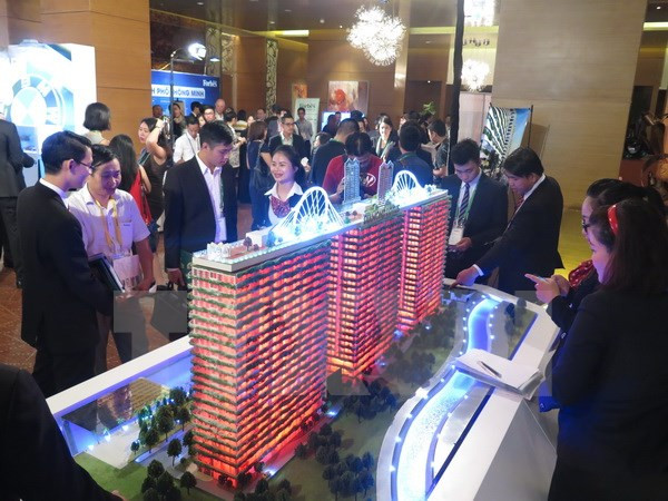 Mercado inmobiliario de Vietnam tiende a desarrollar segmentos medio y de lujo ảnh 1 Mercado inmobiliario de Vietnam tiende a desarrollar segmentos medio y de lujo ảnh 1