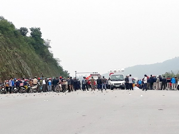 Policía de Ha Tinh emprende proceso legal ante caso de desorden social ảnh 1 Policía de Ha Tinh emprende proceso legal ante caso de desorden social ảnh 1