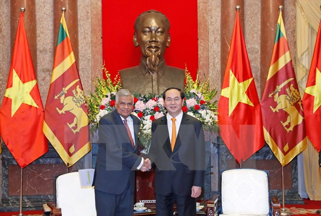 Líderes vietnamitas reciben a primer ministro de Sri Lanka ảnh 2 Líderes vietnamitas reciben a primer ministro de Sri Lanka ảnh 2