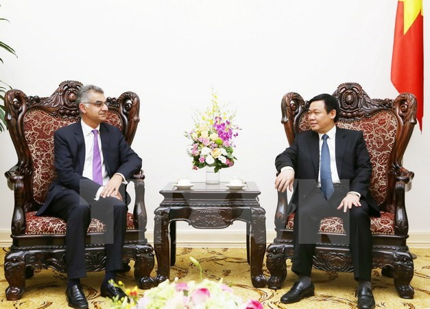Vicepremier vietnamita recibe al director general de Standard Chartered Vietnam ảnh 1 Vicepremier vietnamita recibe al director general de Standard Chartered Vietnam ảnh 1