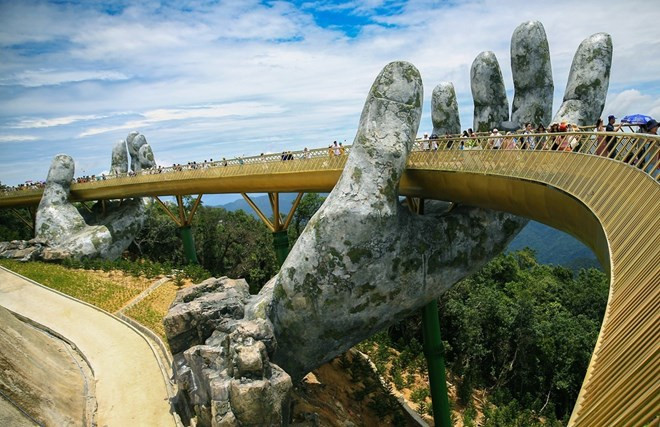 India quiere construir enlaces simbólicos para el turismo como el Puente Dorado en Vietnam ảnh 1 India quiere construir enlaces simbólicos para el turismo como el Puente Dorado en Vietnam ảnh 1