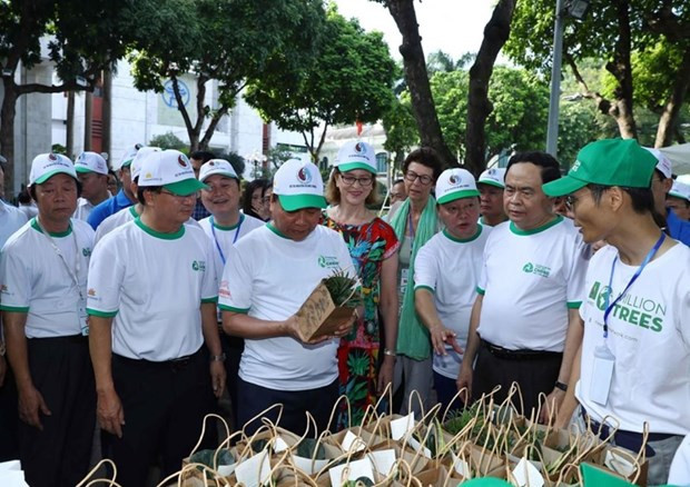 Insta primer ministro de Vietnam a reducir el uso de plásticos ảnh 2 Insta primer ministro de Vietnam a reducir el uso de plásticos ảnh 2