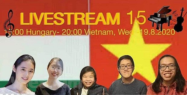 Efectúan concierto en línea con motivo del Día de Independencia de Vietnam y de Hungría ảnh 1 Efectúan concierto en línea con motivo del Día de Independencia de Vietnam y de Hungría ảnh 1