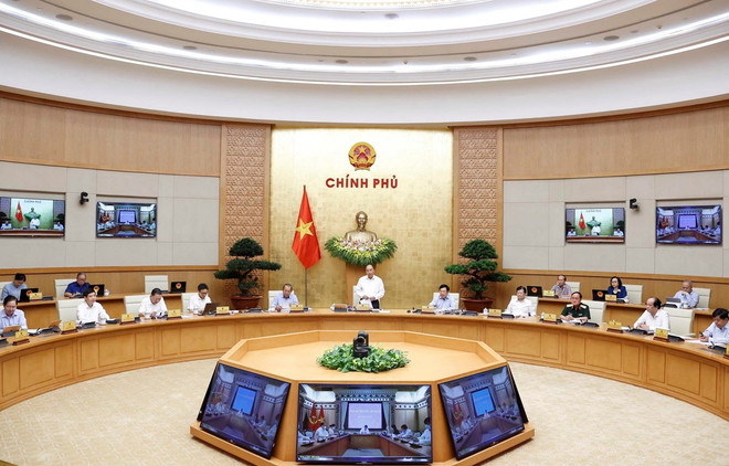 Vietnam decidido a minimizar impactos de rebrote de COVID-19 en desarrollo socioeconómico ảnh 1 Vietnam decidido a minimizar impactos de rebrote de COVID-19 en desarrollo socioeconómico ảnh 1