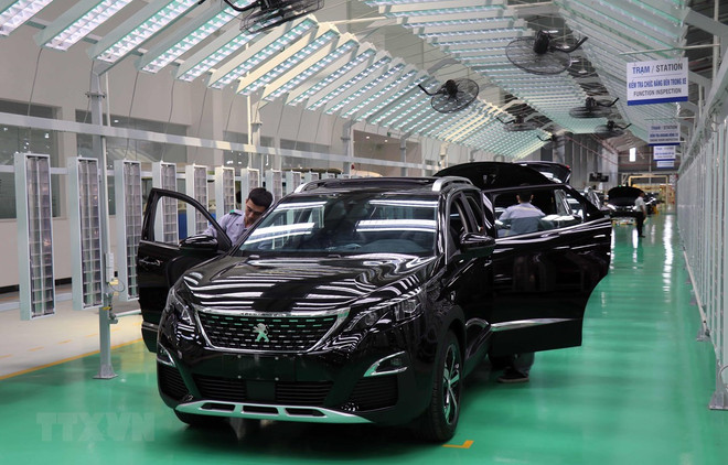 Concesionarios vietnamitas de automóviles ofrecen descuentos en tiempos de dificultad ảnh 1