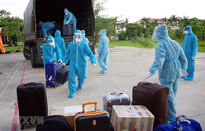 Regresan al país 350 vietnamitas en Europa y África ảnh 1 Regresan al país 350 vietnamitas en Europa y África ảnh 1