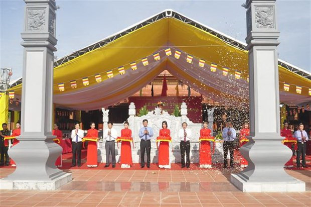 Inauguran templo dedicado al Presidente Ho Chi Minh y mártires en provincia de Quang Binh ảnh 1 Inauguran templo dedicado al Presidente Ho Chi Minh y mártires en provincia de Quang Binh ảnh 1