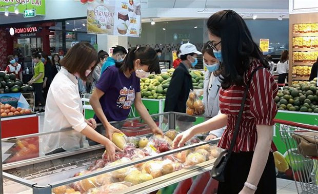 Comerciantes vietnamitas enfrentan dificultades para mantener espacio comercial ảnh 1 Comerciantes vietnamitas enfrentan dificultades para mantener espacio comercial ảnh 1