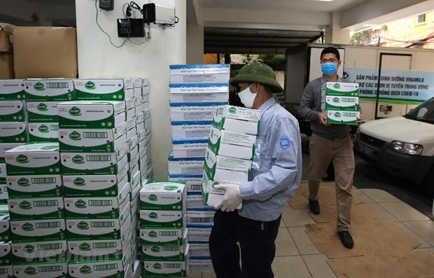 Más de 600 empresas vietnamitas reciben certificados de productos de calidad ảnh 1