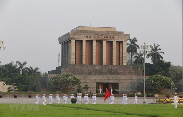 Suspenden visitas al Mausoleo del Presidente Ho Chi Minh por mantenimiento ảnh 1 Suspenden visitas al Mausoleo del Presidente Ho Chi Minh por mantenimiento ảnh 1