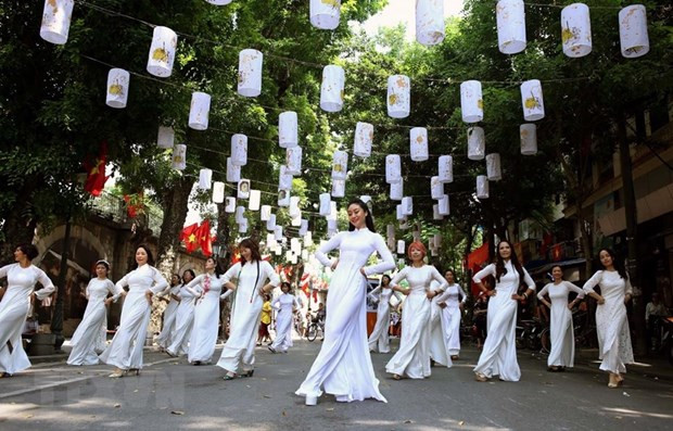 Celebrarán Festival Ao Dai en ciudad antigua de Hoi An ảnh 1 Celebrarán Festival Ao Dai en ciudad antigua de Hoi An ảnh 1