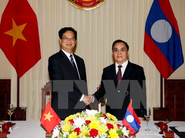 Visita del premier a Laos contribuye a robustecer nexos bilaterales ảnh 1 Visita del premier a Laos contribuye a robustecer nexos bilaterales ảnh 1