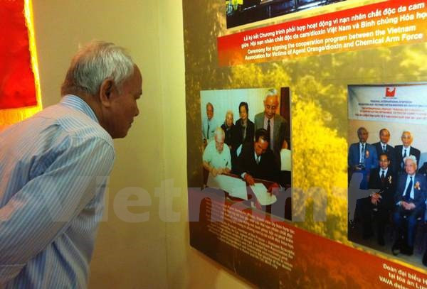 Abren en Hanoi exposición sobre agenta naranja ảnh 1