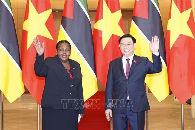 Presidenta de Asamblea de Mozambique concluye visita a Vietnam ảnh 1 Presidenta de Asamblea de Mozambique concluye visita a Vietnam ảnh 1