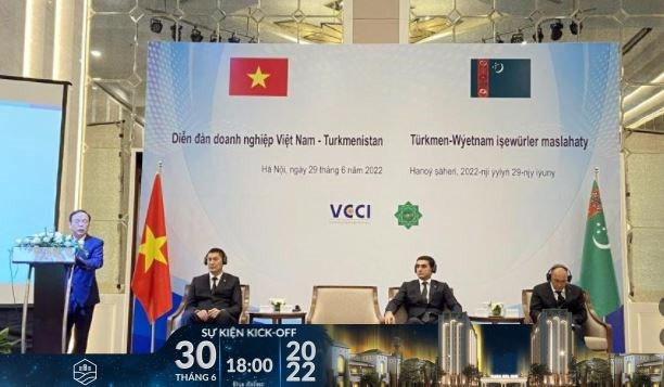 Efecúan Foro Empresarial Vietnam-Turkmenistán ảnh 1
