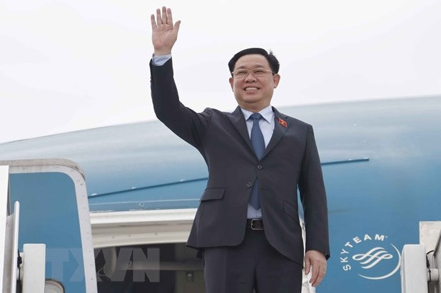 Visita del presidente del Parlamento de Vietnam a Reino Unido, oportunidad para impulsar cooperación bilateral ảnh 1 Visita del presidente del Parlamento de Vietnam a Reino Unido, oportunidad para impulsar cooperación bilateral ảnh 1