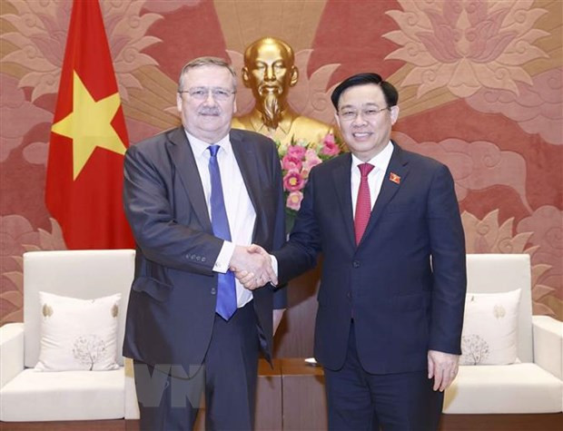Visita de dirigente legislativo de Vietnam a Hungría profundiza nexos bilaterales, afirma embajadora ảnh 1 Visita de dirigente legislativo de Vietnam a Hungría profundiza nexos bilaterales, afirma embajadora ảnh 1
