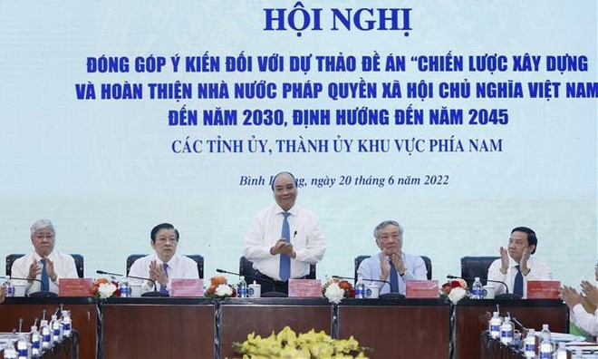 Vietnam continúa evaluación para perfeccionar construcción de Estado de derecho socialista ảnh 1 Vietnam continúa evaluación para perfeccionar construcción de Estado de derecho socialista ảnh 1