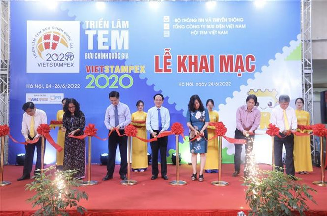 Efectúan en Hanoi Exposición Nacional de Sellos Postales Vietstampex 2020 ảnh 2 Efectúan en Hanoi Exposición Nacional de Sellos Postales Vietstampex 2020 ảnh 2