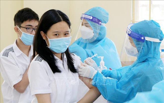 Vietnam por administrar dosis de refuerzo contra COVID-19 para niños de 12 a 17 años ảnh 1 Vietnam por administrar dosis de refuerzo contra COVID-19 para niños de 12 a 17 años ảnh 1