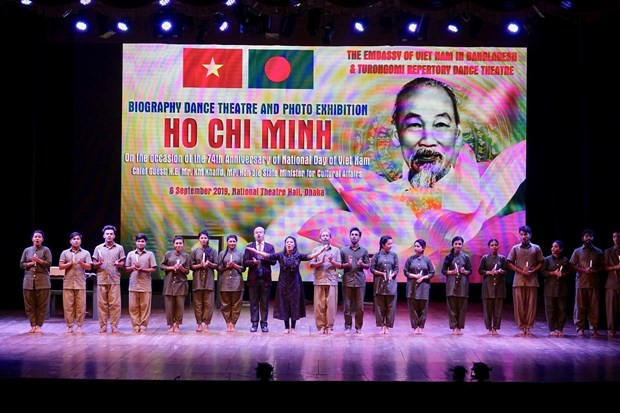 Presidente Ho Chi Minh es muy admirado por el pueblo de Bangladesh, según artista ảnh 1 Presidente Ho Chi Minh es muy admirado por el pueblo de Bangladesh, según artista ảnh 1
