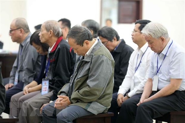 Condenan a prisión a exfuncionarios de ciudad vietnamita de Da Nang ảnh 1 Condenan a prisión a exfuncionarios de ciudad vietnamita de Da Nang ảnh 1