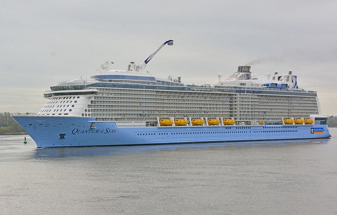 Arriba a Vietnam moderno crucero internacional de cinco estrellas ảnh 1 Arriba a Vietnam moderno crucero internacional de cinco estrellas ảnh 1