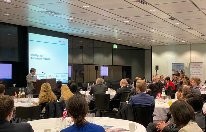 Respalda Vietnam desarrollo de cooperación entre Reino Unido y ASEAN ảnh 1 Respalda Vietnam desarrollo de cooperación entre Reino Unido y ASEAN ảnh 1