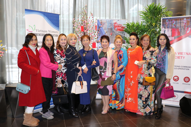 Premier de Canadá resalta aportes de comunidad de vietnamitas a desarrollo de Ottawa ảnh 1 Premier de Canadá resalta aportes de comunidad de vietnamitas a desarrollo de Ottawa ảnh 1