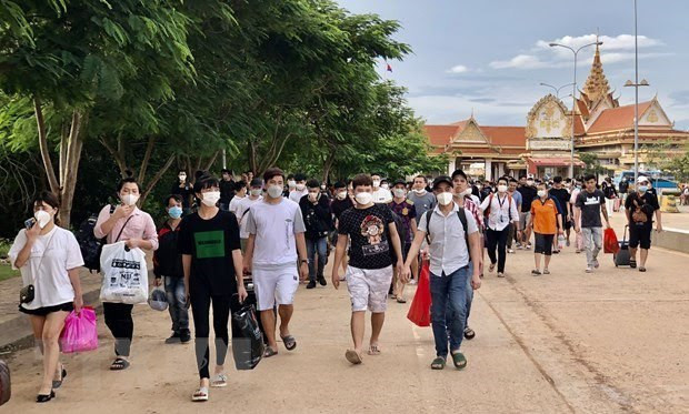 Recomiendan a vietnamitas manternerse alertas ante ofertas laborales en extranjero ảnh 1 Recomiendan a vietnamitas manternerse alertas ante ofertas laborales en extranjero ảnh 1