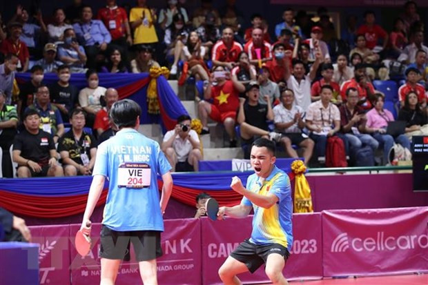 SEA Games 32: Vietnam obtiene oro en dobles mixtos de tenis de mesa tras 24 años ảnh 1 SEA Games 32: Vietnam obtiene oro en dobles mixtos de tenis de mesa tras 24 años ảnh 1