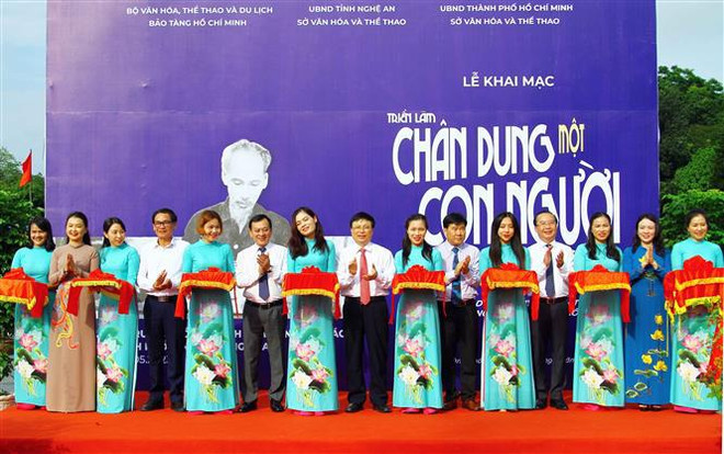 Aprecian valores de los legados del Presidente Ho Chi Minh ảnh 2