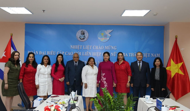 Mujeres vietnamitas y cubanas fortalecen lazos de amistad ảnh 1 Mujeres vietnamitas y cubanas fortalecen lazos de amistad ảnh 1